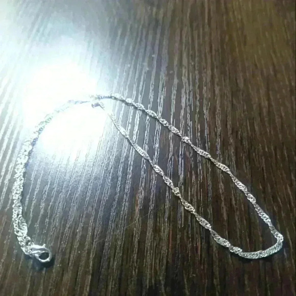 Simple elegant chain - Picture 6 of 6